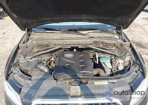 2015 Audi Q5 2.0T Premium z USA, uszkodzony, nr VIN WA1CFAFP4FA138823